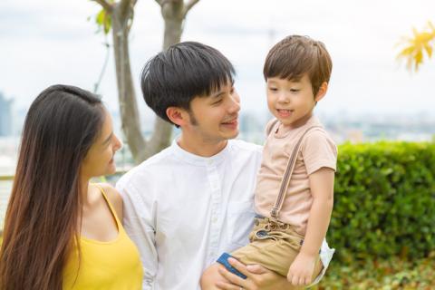 Bringing your family with you on a UK student visa